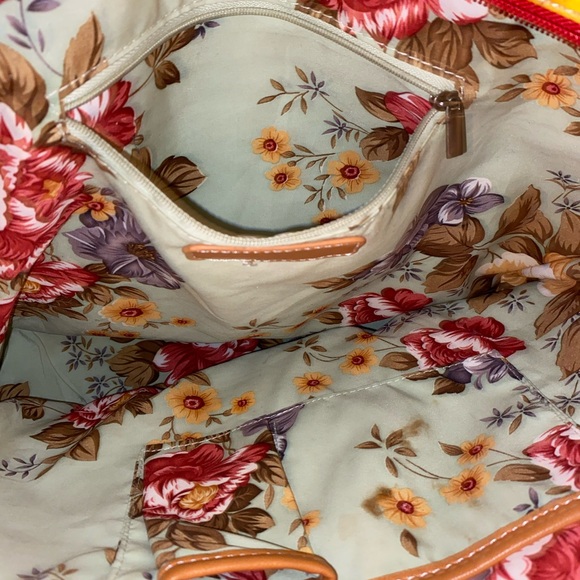 Quilted Vinyl Floral Embroidered Tote - Picture 8 of 9